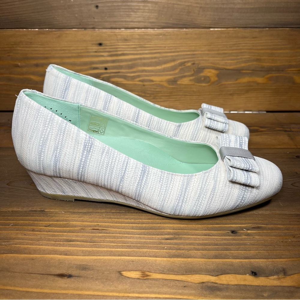 SAS Women's Shoes Audrey Leather Closed Toe Wedge Pumps